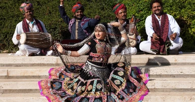 Dil Mastana Group & Ábrahám Judit – Rajasthan dallamai és táncai