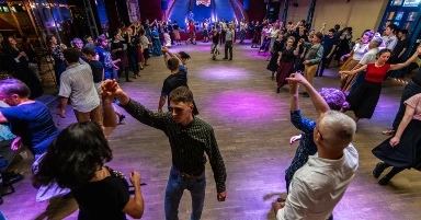 Fonó Szerda tánctanítás és táncház: Magyarpalatkai román táncok